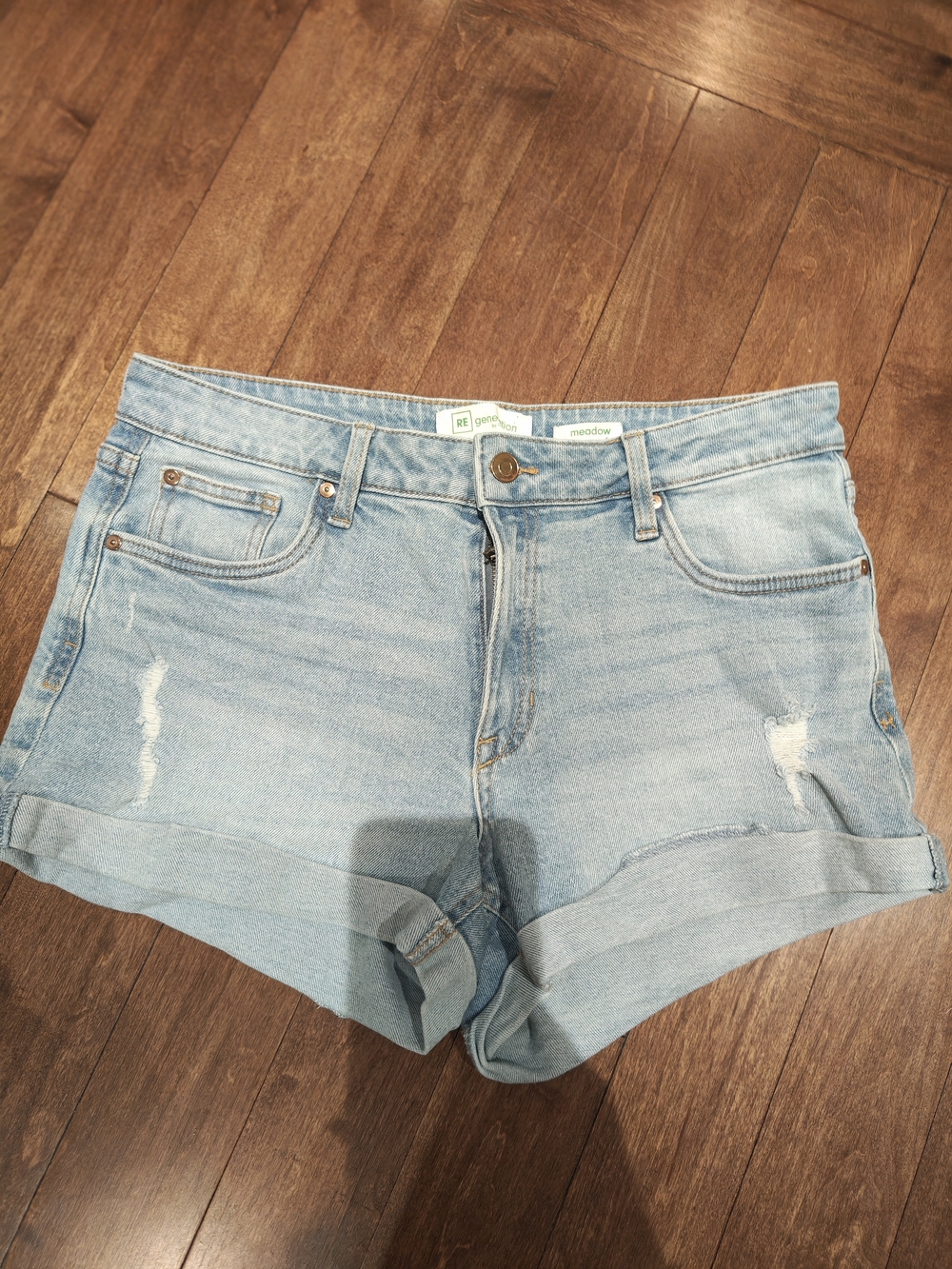 Light Wash Rolled Hem Denim Shorts